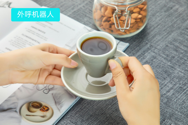 外呼话务机器人：餐饮行业的营销变革新引擎！