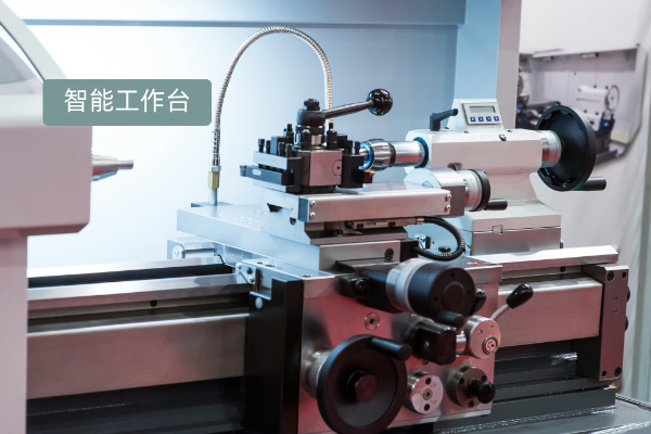 网站客服系统免费试用：破解企业服务行业的接待痛点