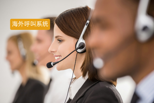 房地产出海难题咋破？Intercom VS 得助智能Instadesk大对决！​